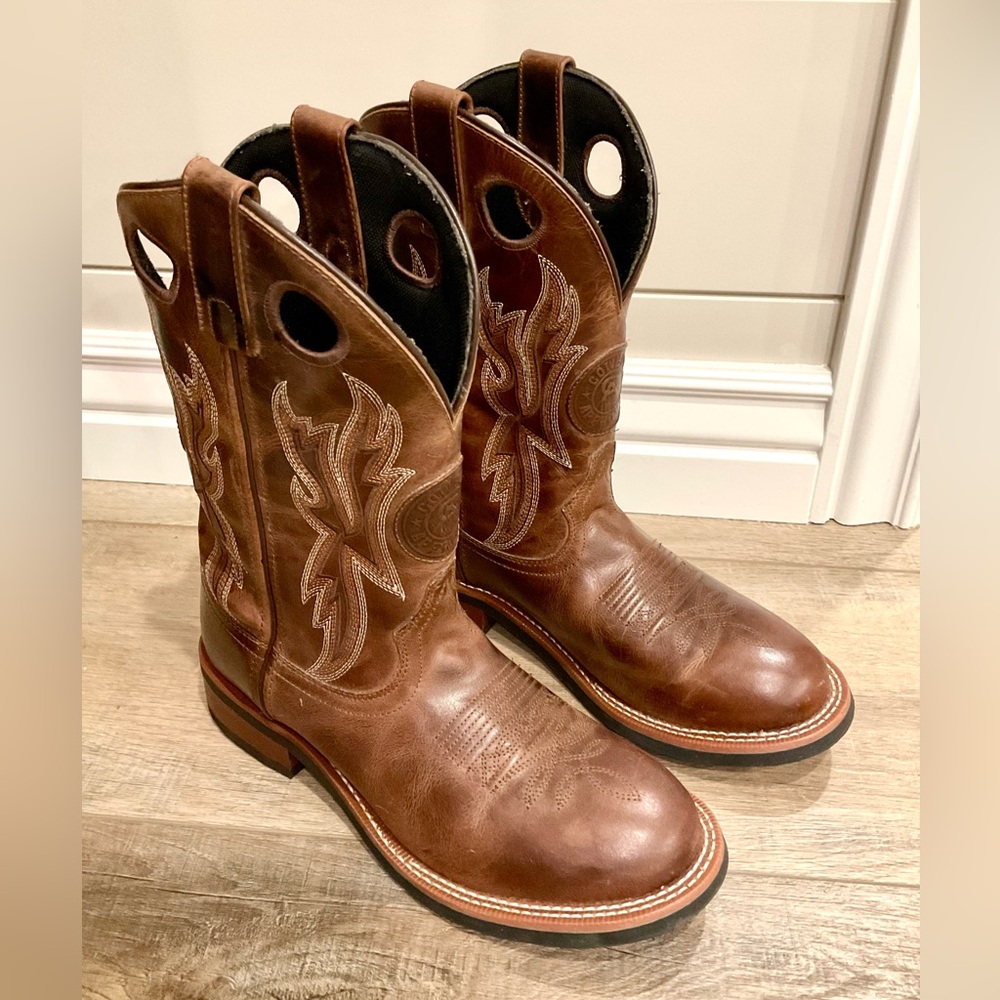 Laredo Dawson round toe western boots .